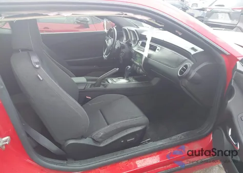 2014 Chevrolet Camaro 1Lt z USA, uszkodzony, nr VIN 2G1FB1E33E9237133